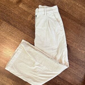 American Eagle Off-White Corduroy Pants